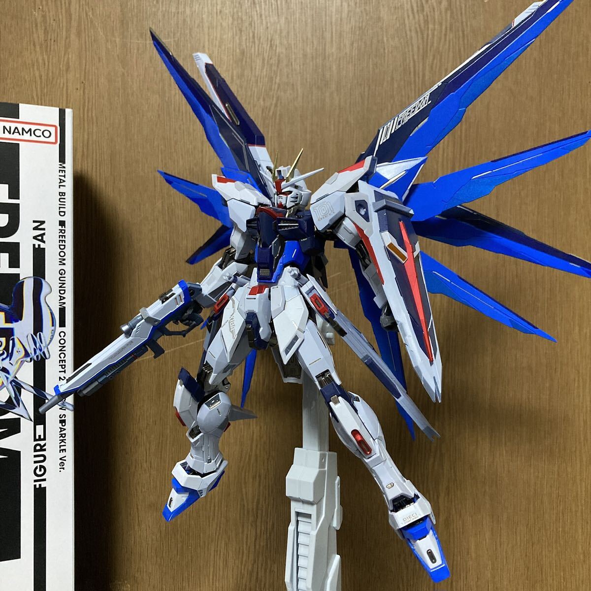 Yahoo!オークション - BANDAI METAL BUILD フリーダムガンダム CONCEPT