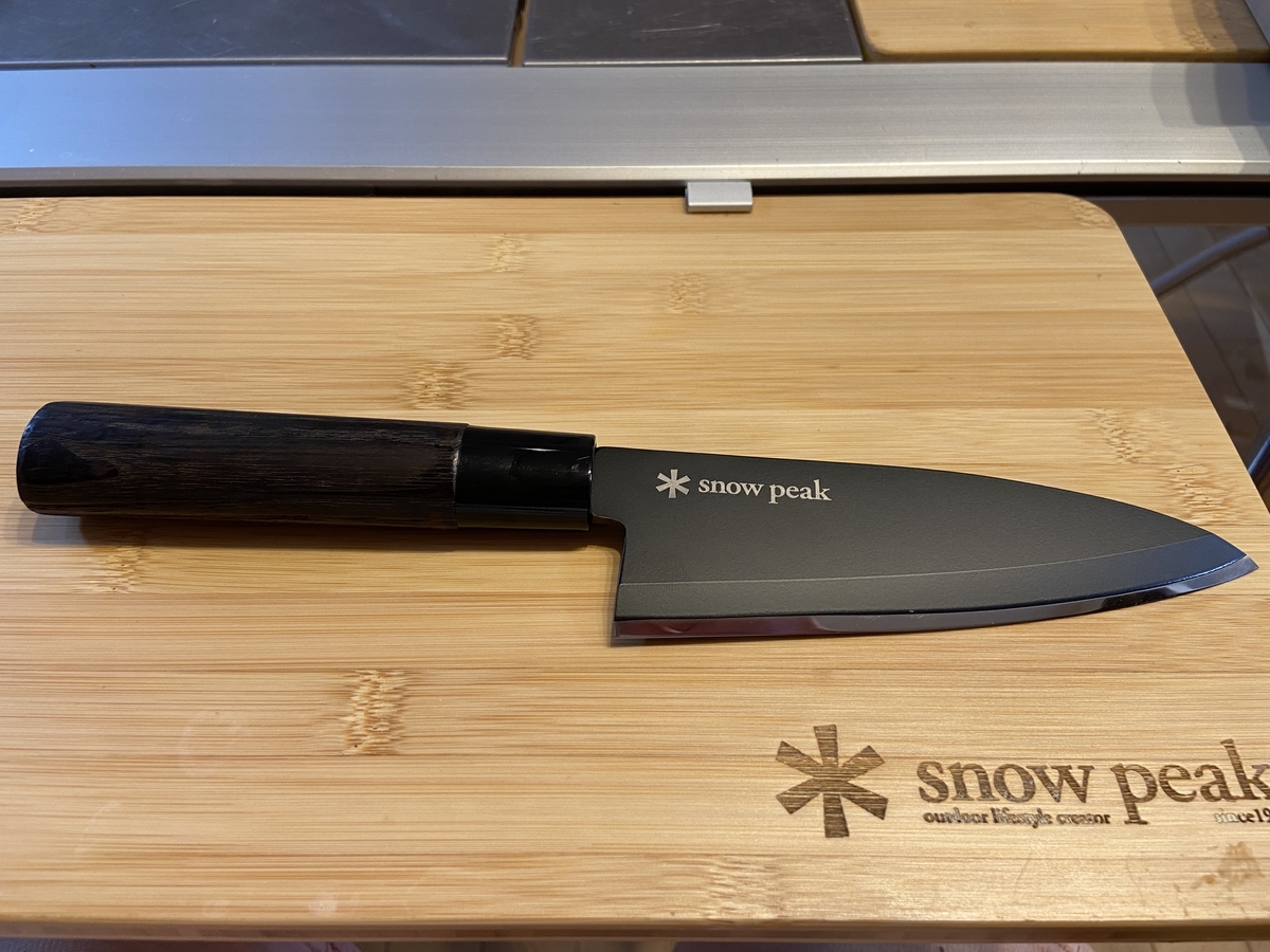 スノーピーク ブラック出刃包丁をポイントギフトでゲットしたので紹介