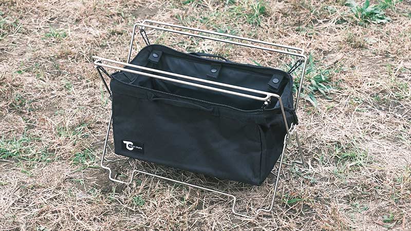 TOKYO CRAFTSのコードユニットは変幻自在でテーブルにもラックにもなる