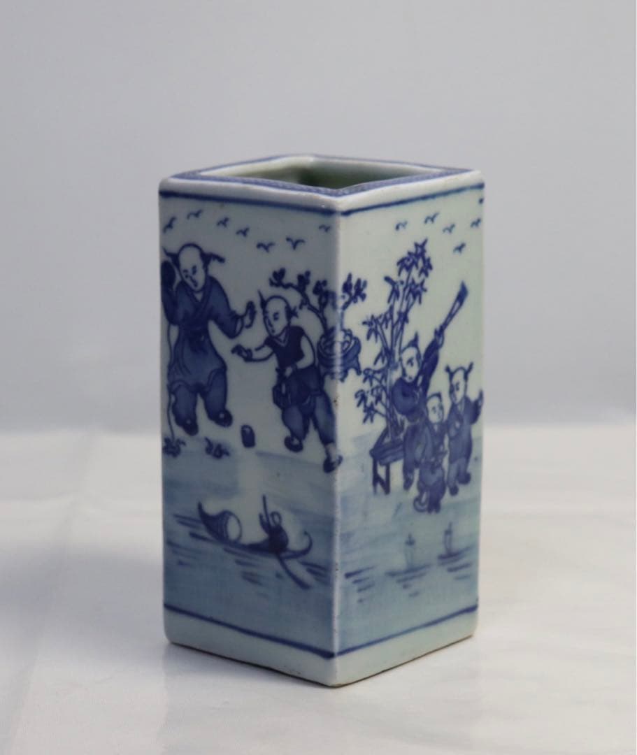 中国　光緒年製　唐子紋染付筆筒　送料込み1219 sometuskejimon_yunomi-