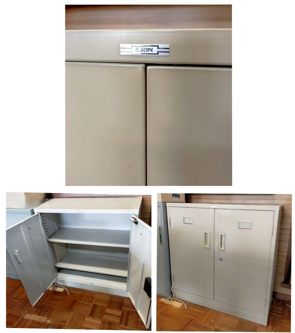 LION 収納キャビネット 2ドア グレー