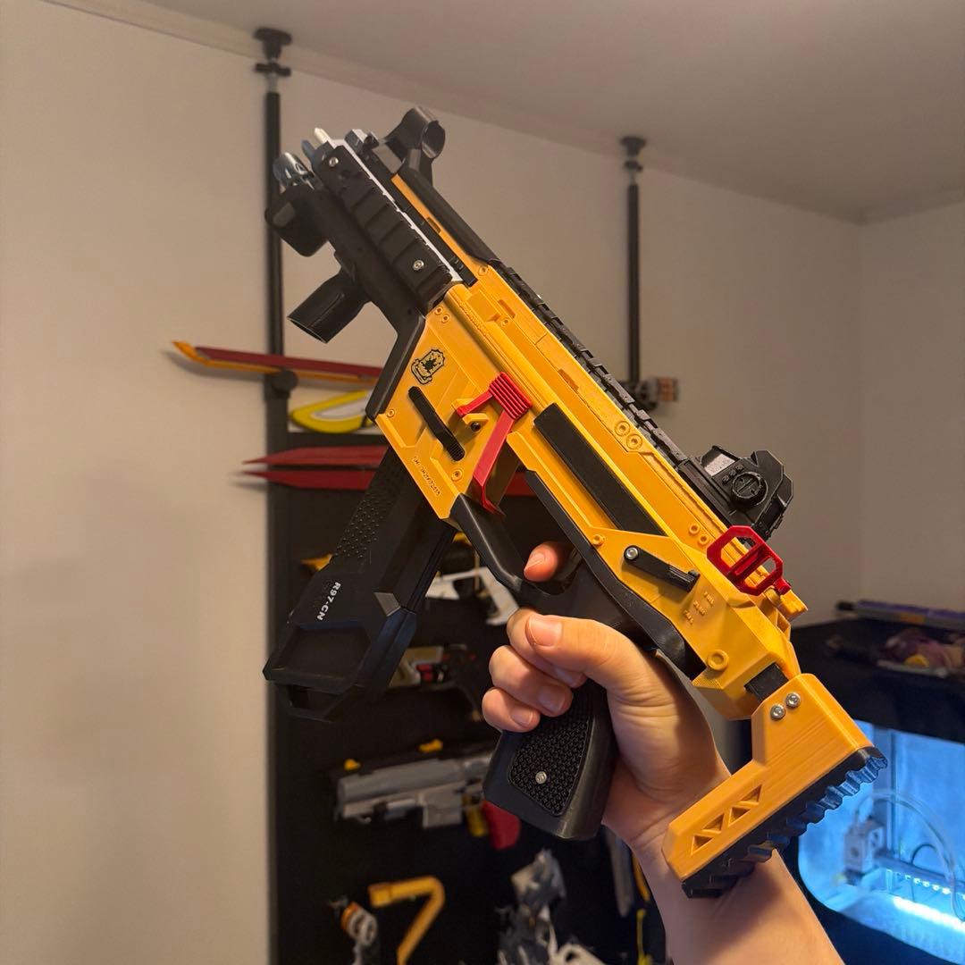 Apex R-99 モデルガン　全長53cm (発射機能なし)